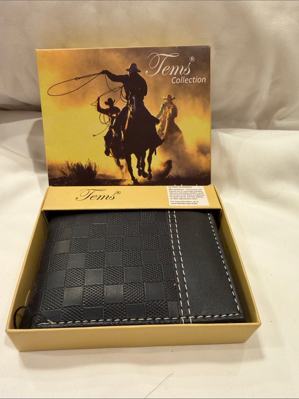 Tems Collection Men’s Black Checkered Bifold Wallet NIB Handcrafted